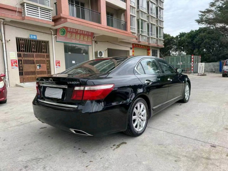 珠海07年雷克萨斯LS7