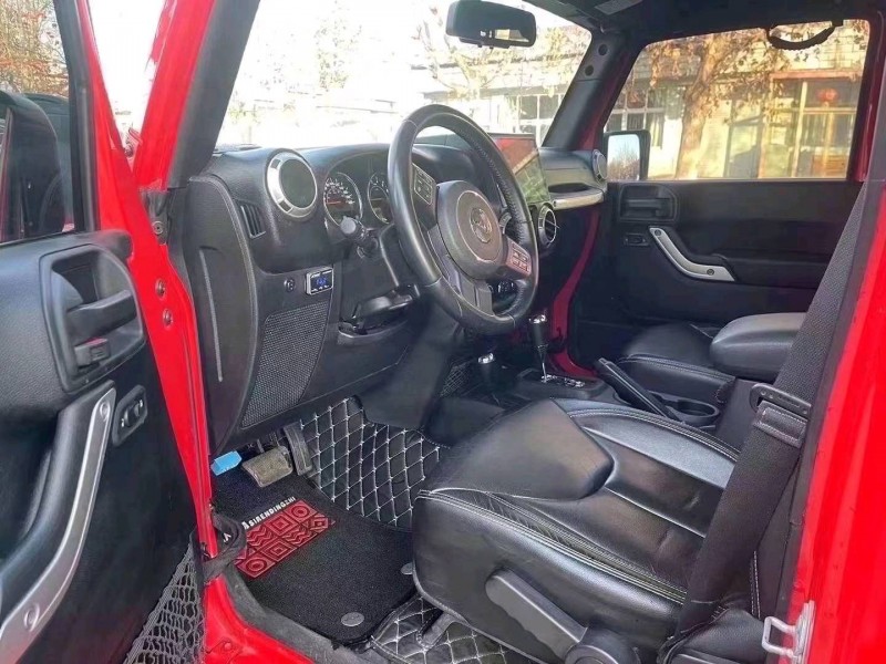 邢台18年Jeep牧马人9