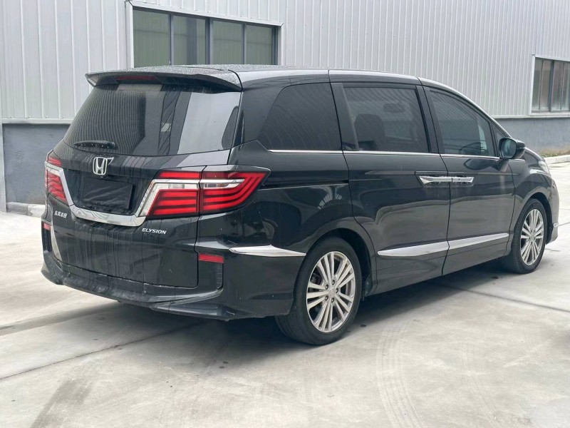 徐州18年本田艾力绅4