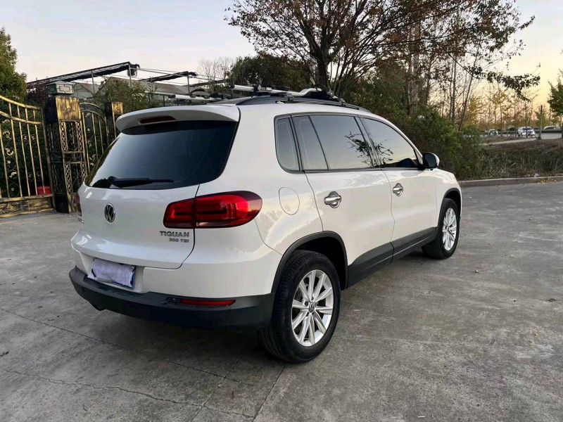 徐州19年大众途观8