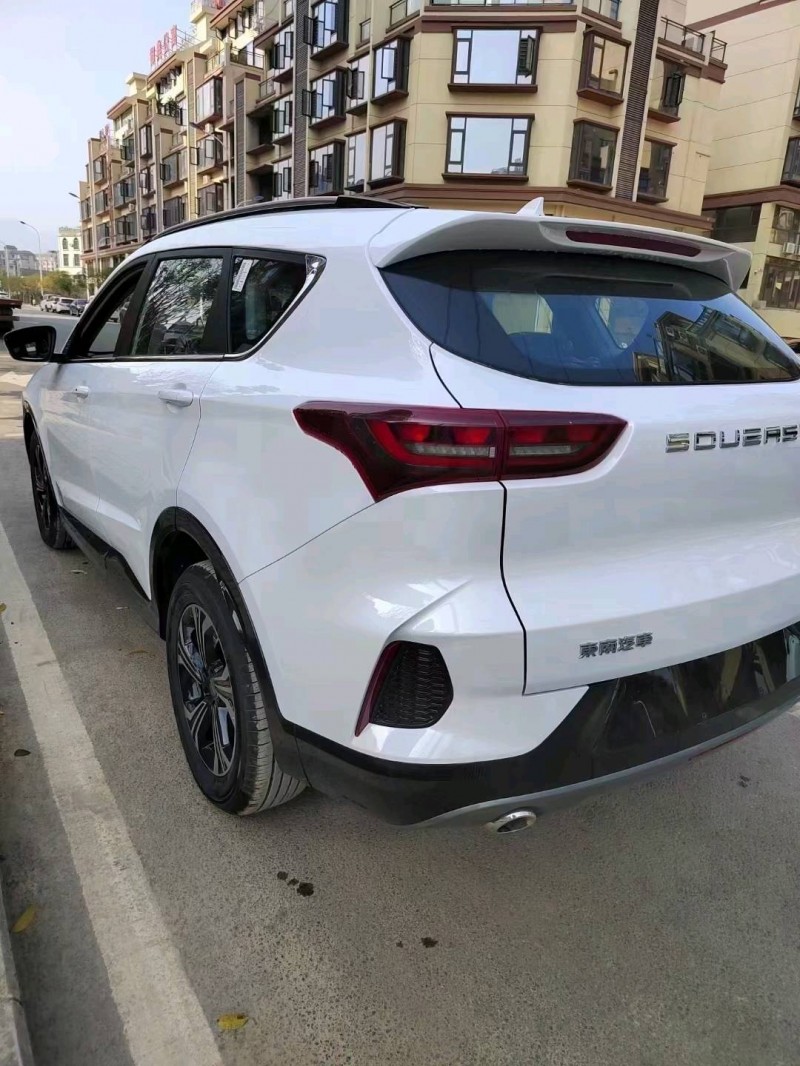 黔西南23年東南汽車DX86