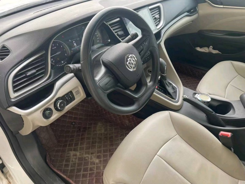 保定16年别克英朗8