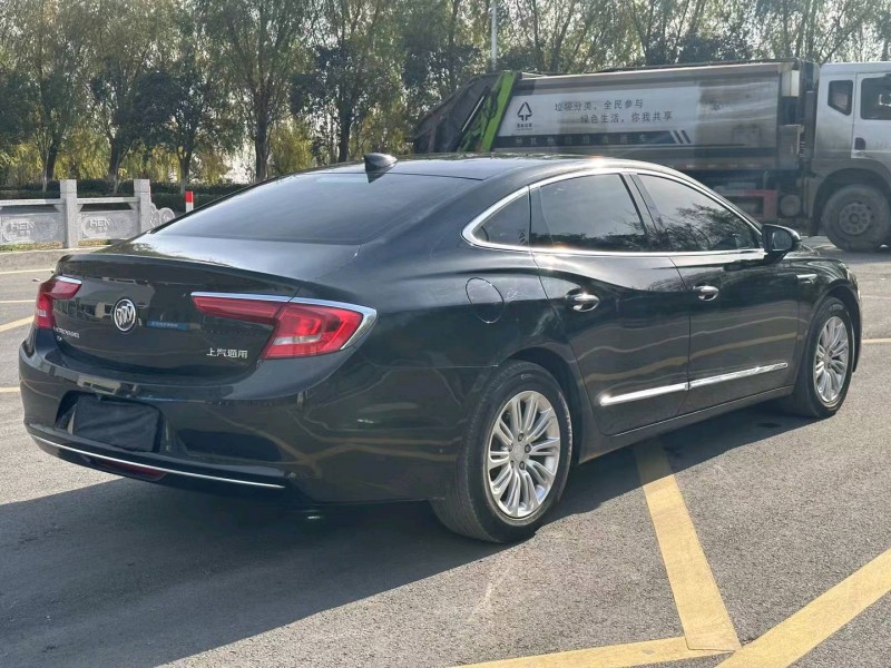 徐州19年别克君越4