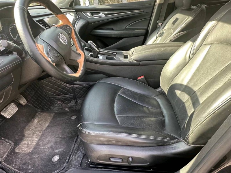 徐州19年别克君越8