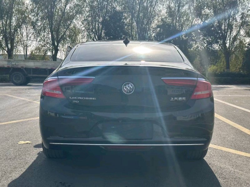 徐州19年别克君越9