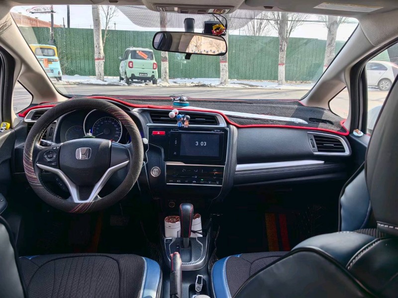 保定15年本田飞度6