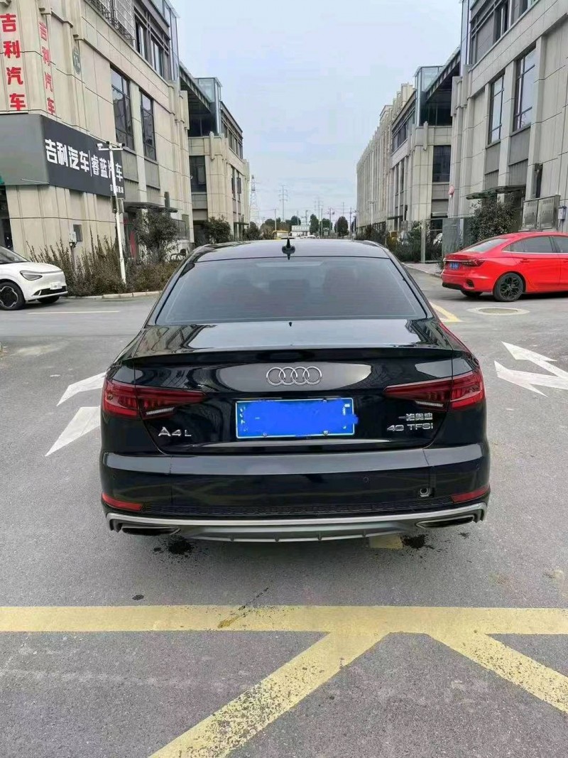 淮南19年奧迪A4L9