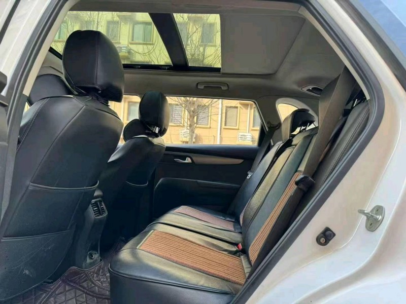 邯郸19年起亚智跑5