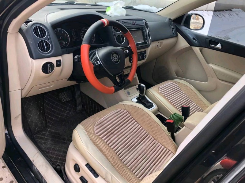 保定12年大众途观7