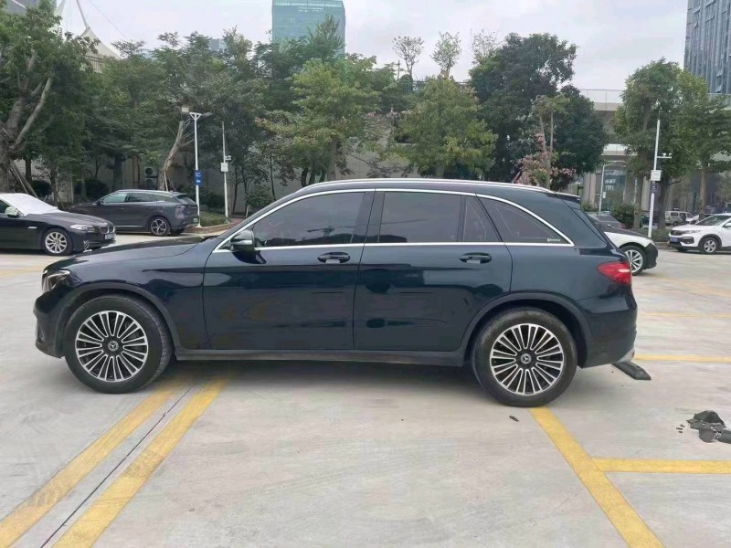 汕头19年奔驰GLC4