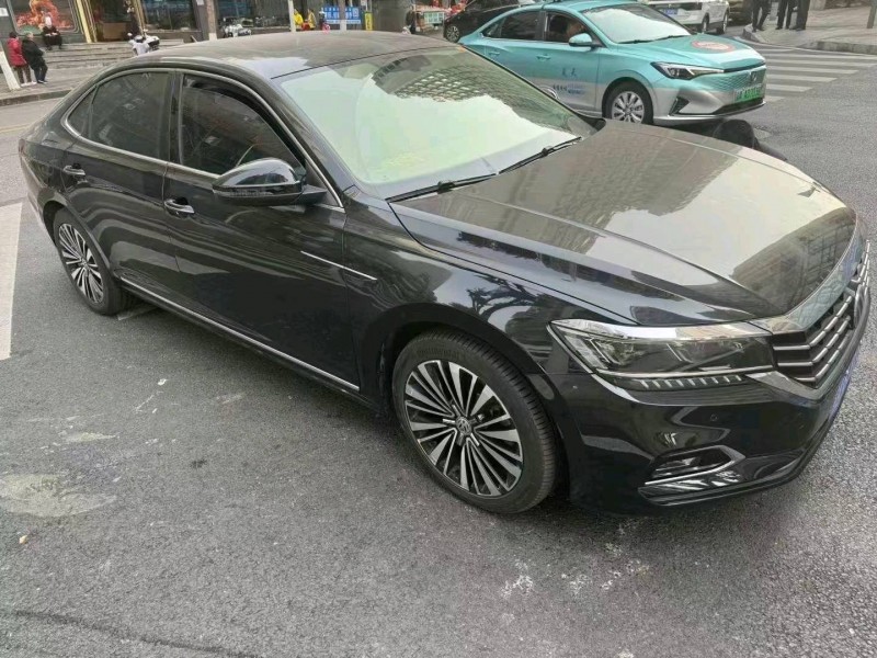 重庆20年大众帕萨特4
