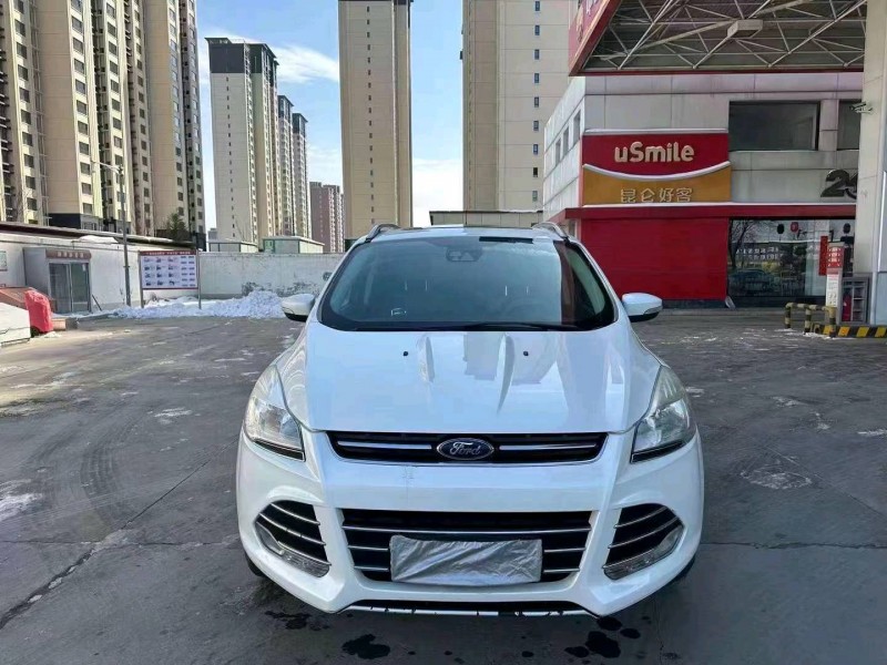 邢台13年福特翼虎1