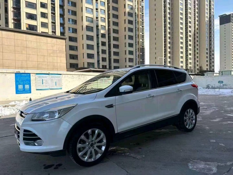 邢台13年福特翼虎4