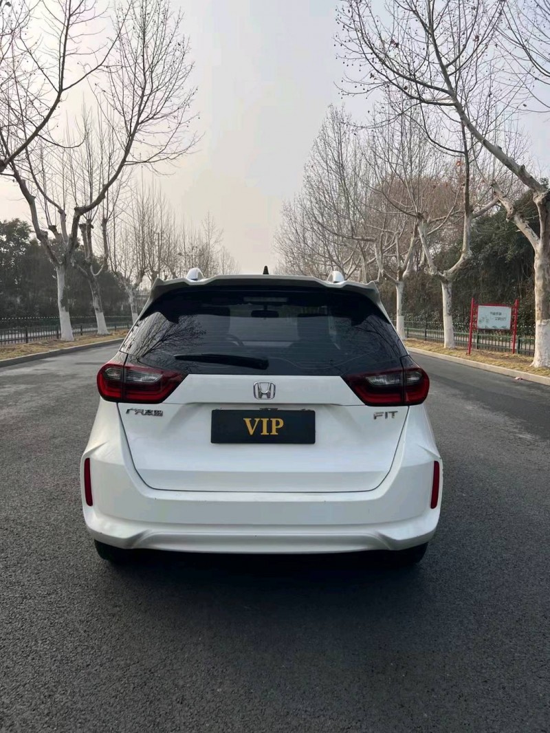 宿迁21年本田飞度9