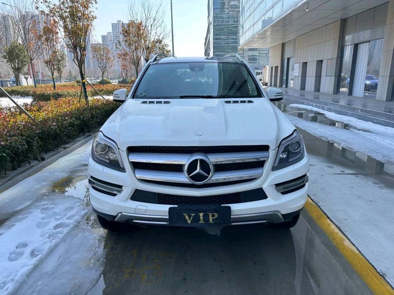 东营13年奔驰GL1