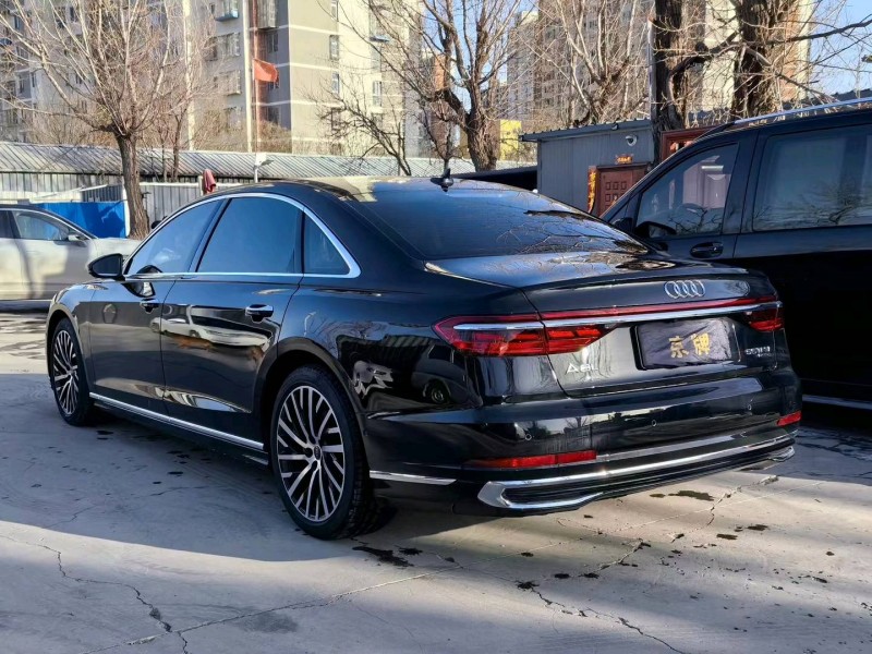 邢台23年奥迪A8L4