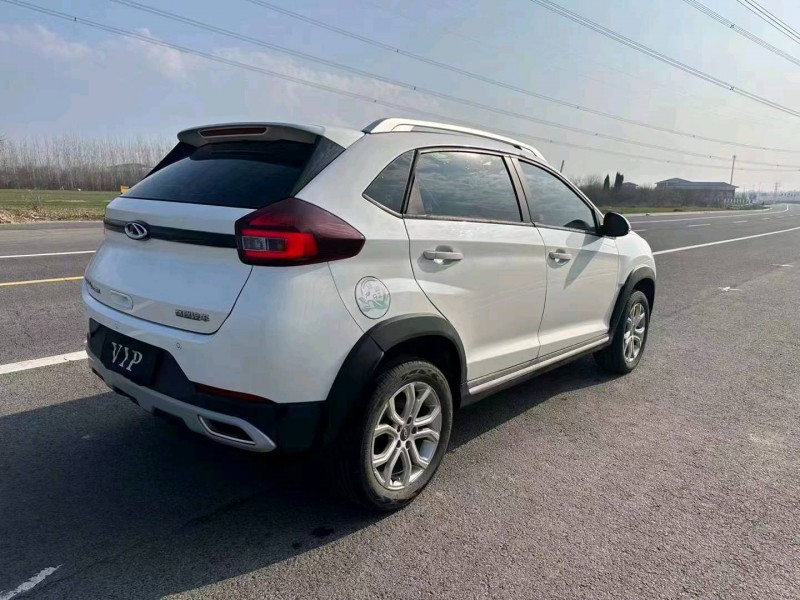 东营22年奇瑞瑞虎3x8