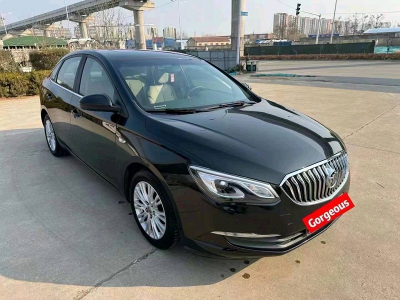 济南17年别克英朗3