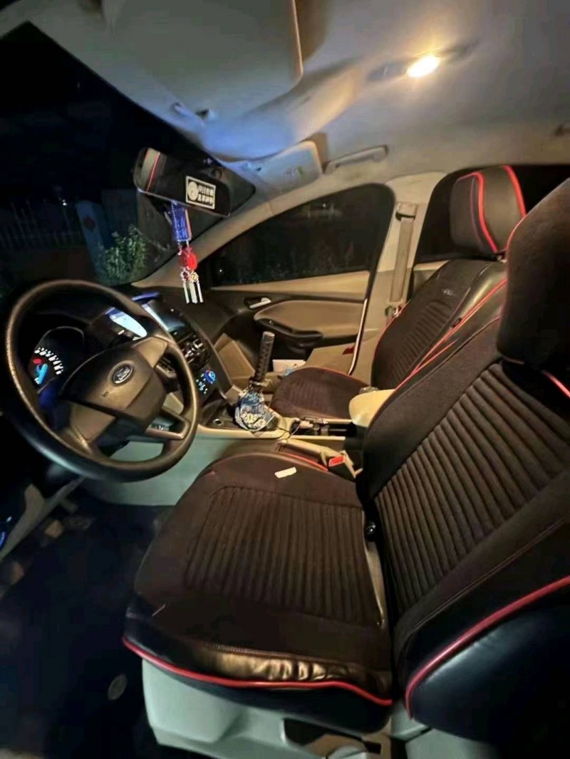 枣庄16年福特福克斯3