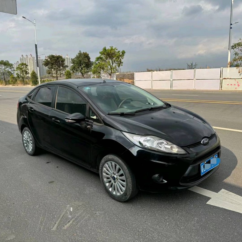 珠海13年福特嘉年华2