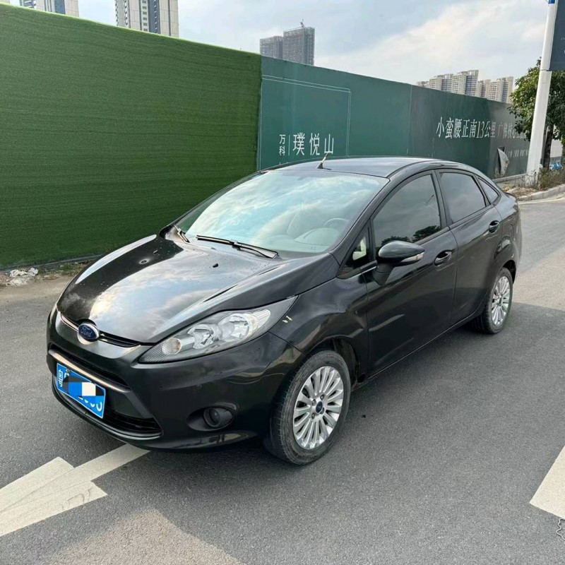 珠海13年福特嘉年华3