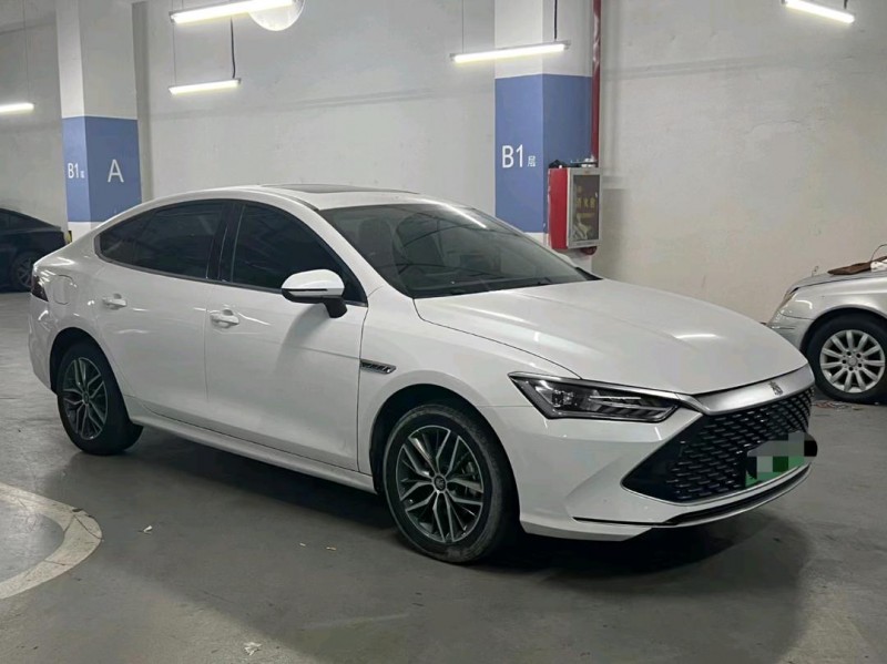 汕头22年比亚迪秦2