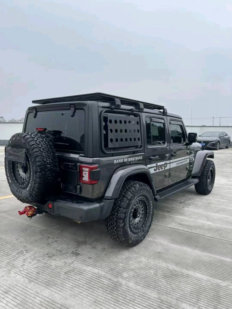 嘉興21年Jeep牧馬人7