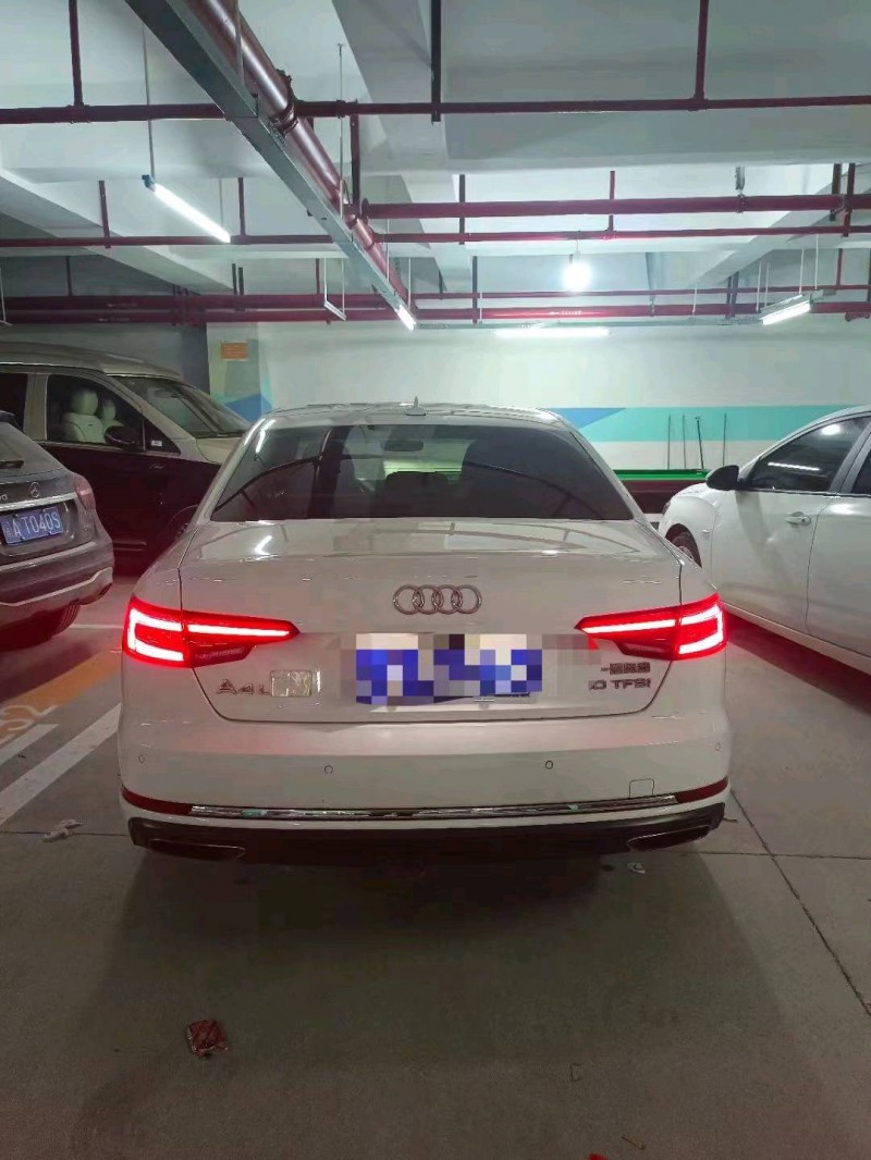 重庆19年奥迪A4L7