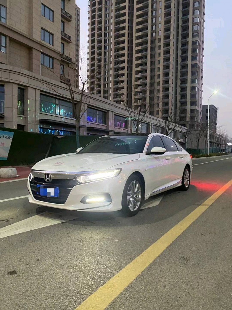 枣庄19年本田雅阁2