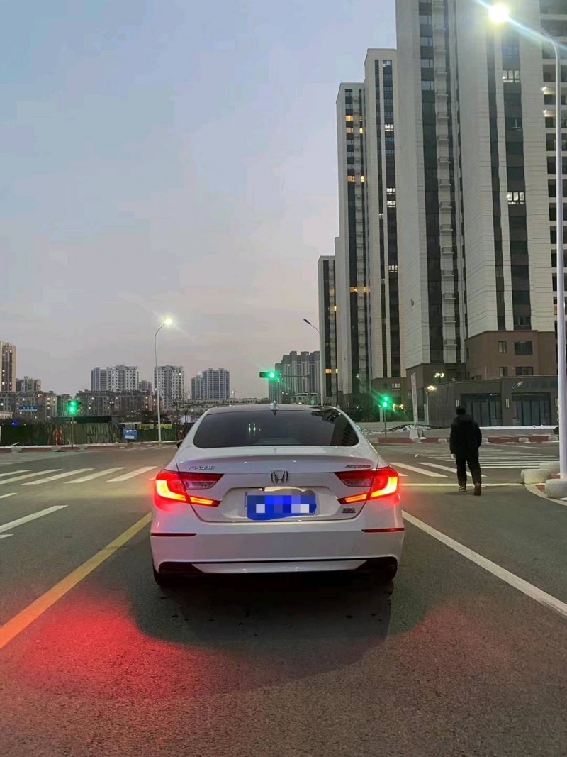 枣庄19年本田雅阁9