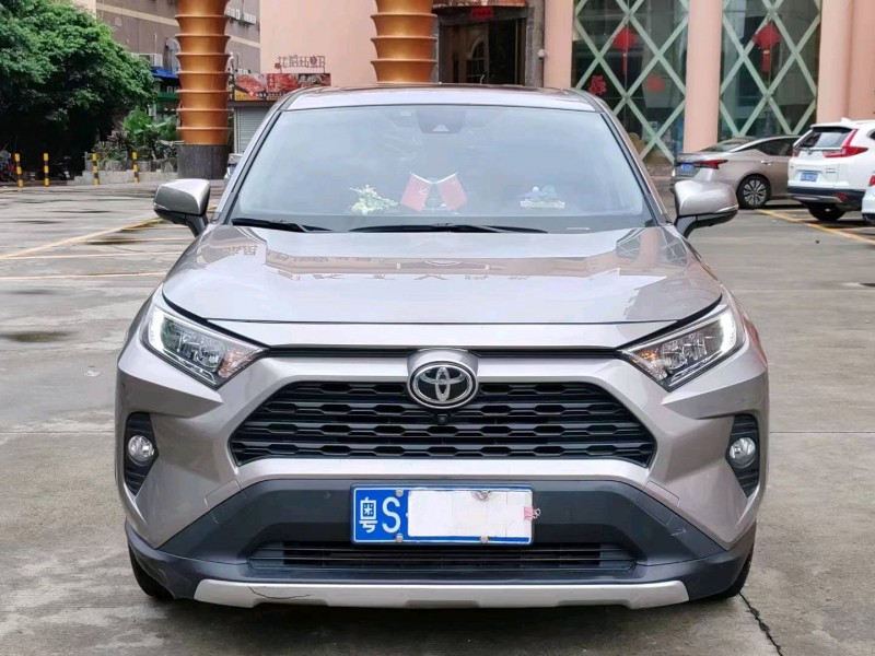 珠海22年丰田RAV41