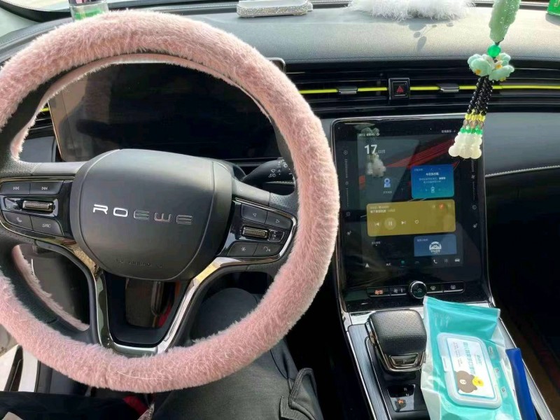 邯郸22年荣威RX56