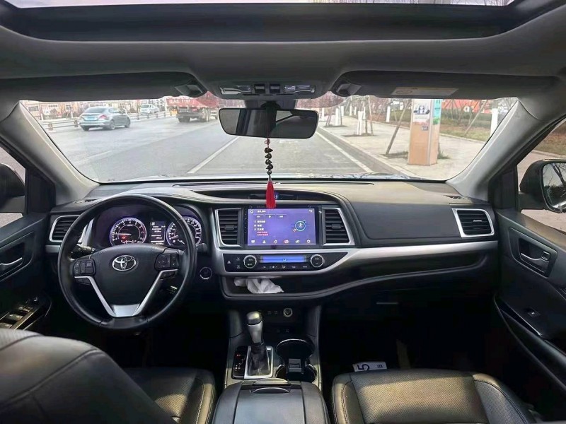 邯郸19年丰田汉兰达8