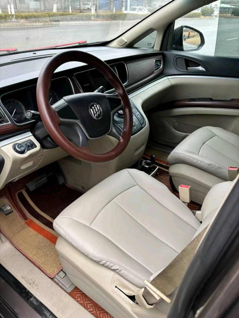 宿迁16年别克GL84