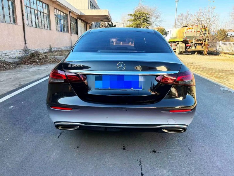 东营21年奔驰E9