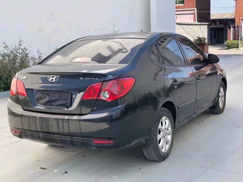 廊坊10年现代悦动8