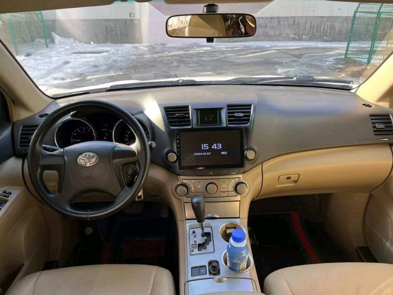 廊坊12年丰田汉兰达9