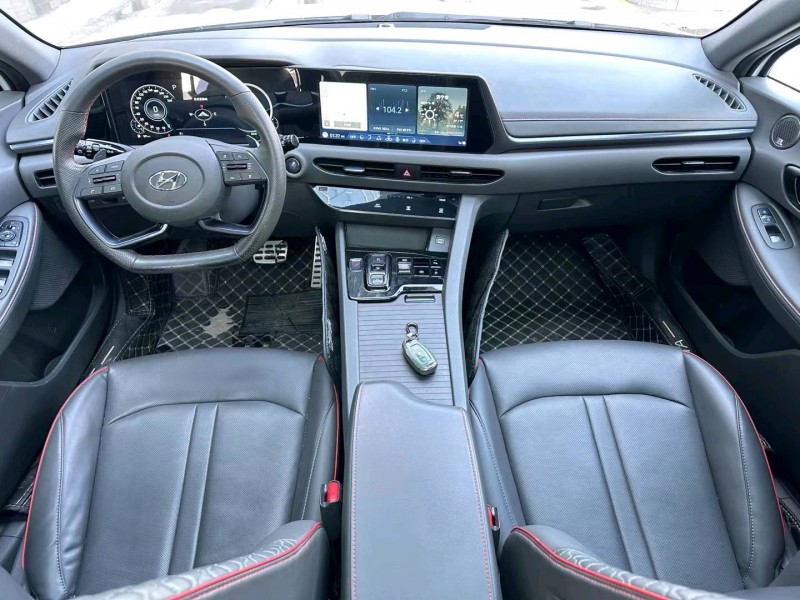 济宁21年现代索纳塔十9