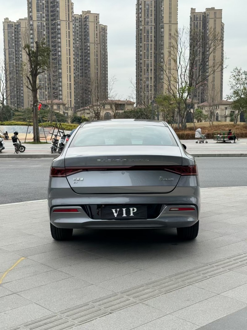 东莞23年比亚迪秦9