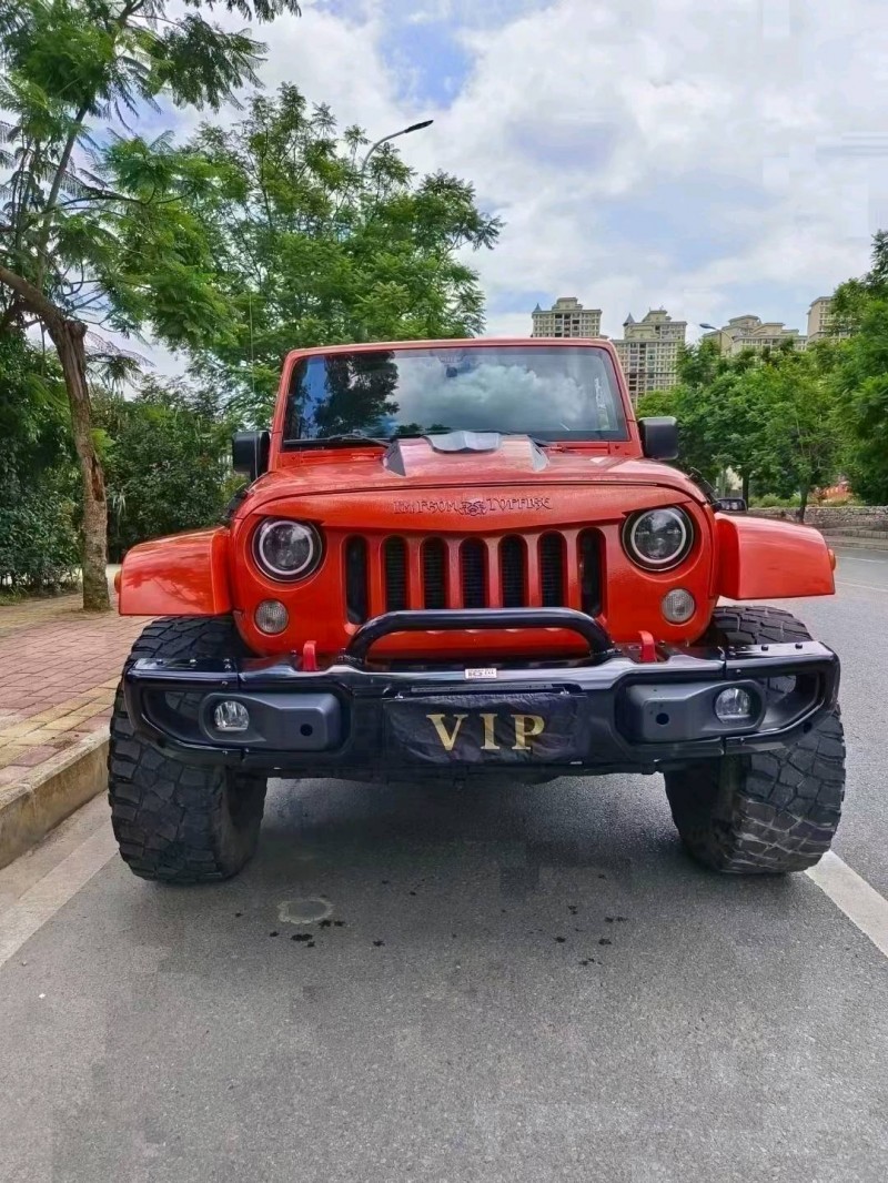 黔西南15年Jeep牧馬人1
