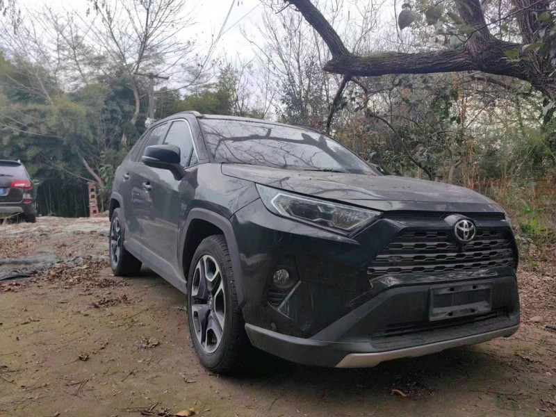 嘉興20年豐田RAV4榮放2
