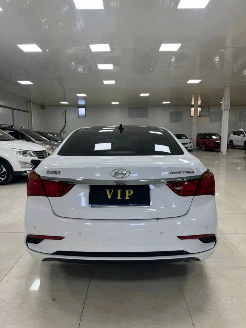 廊坊17年现代名图9