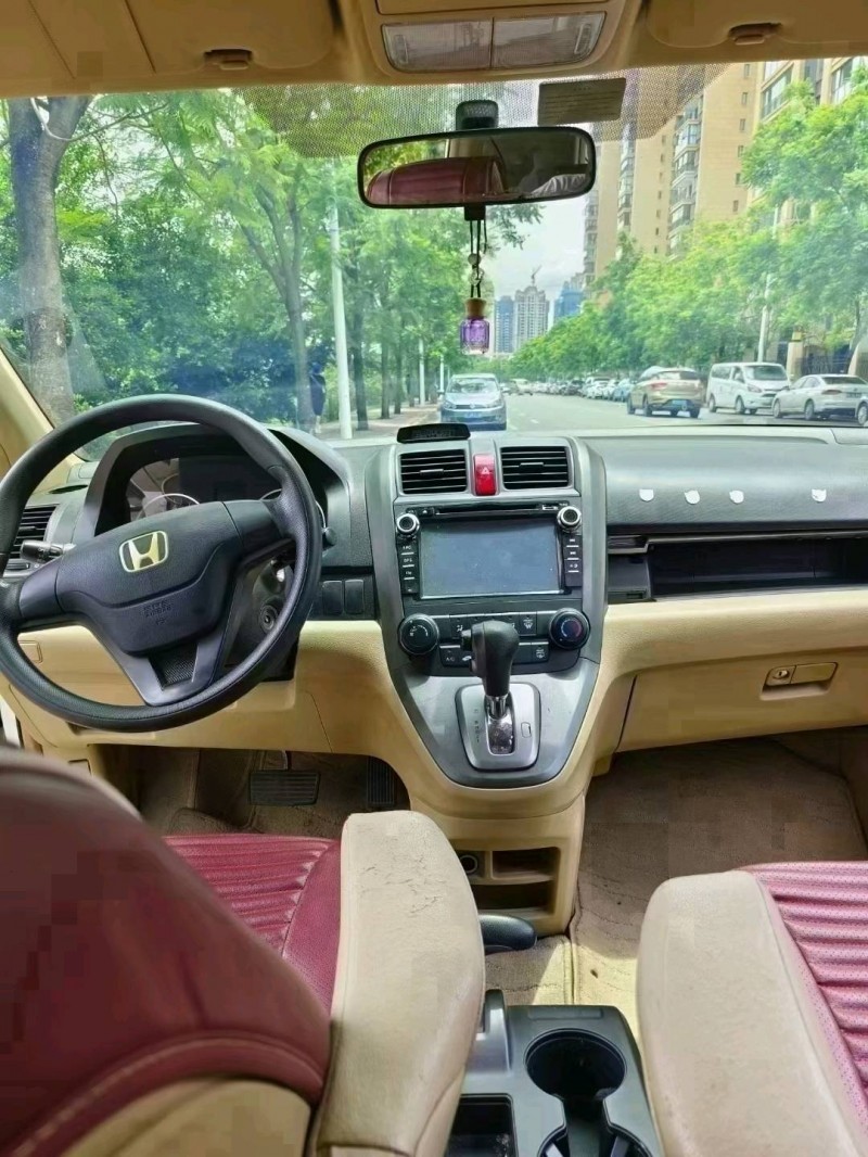 黔西南11年本田CRV8