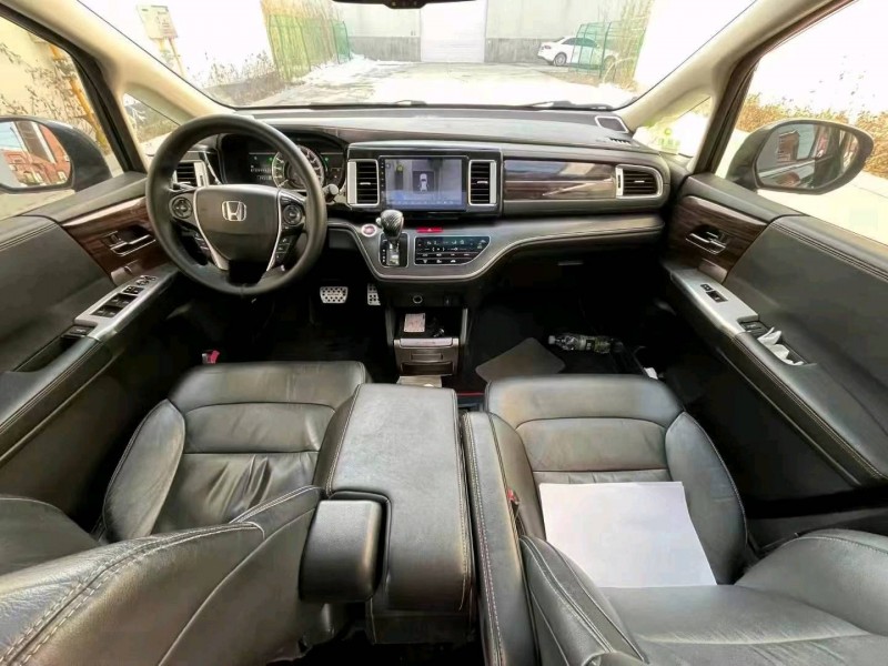 东营18年本田艾力绅5