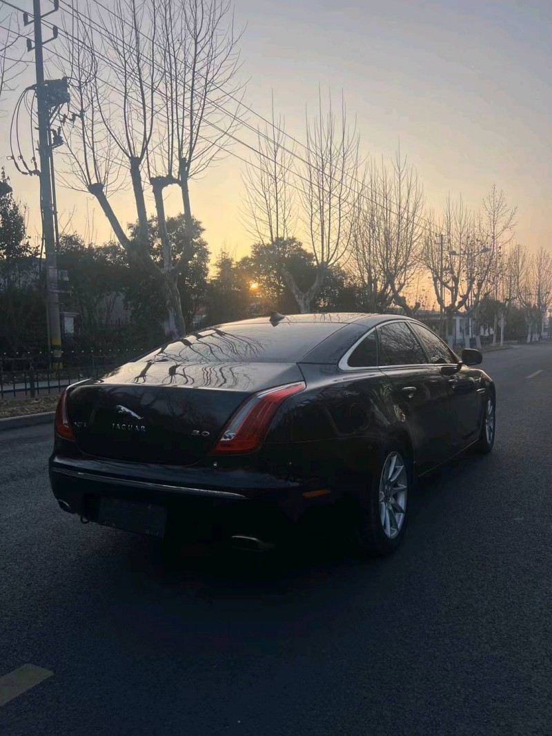 徐州13年捷豹XJ8
