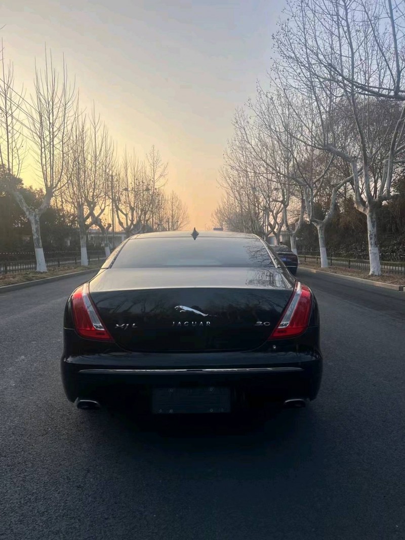 徐州13年捷豹XJ9
