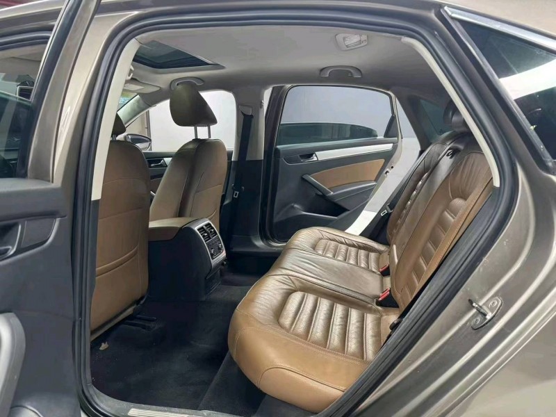 成都15年大众帕萨特4