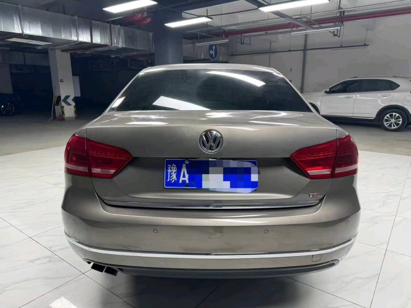 成都15年大众帕萨特8