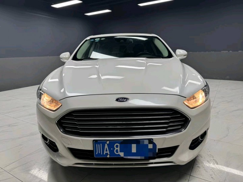 成都16年福特蒙迪欧1