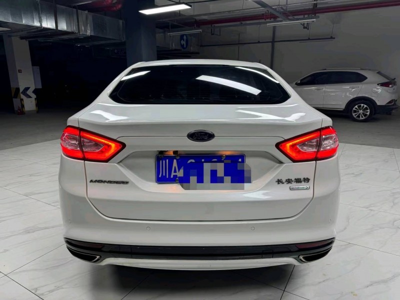 成都16年福特蒙迪欧8